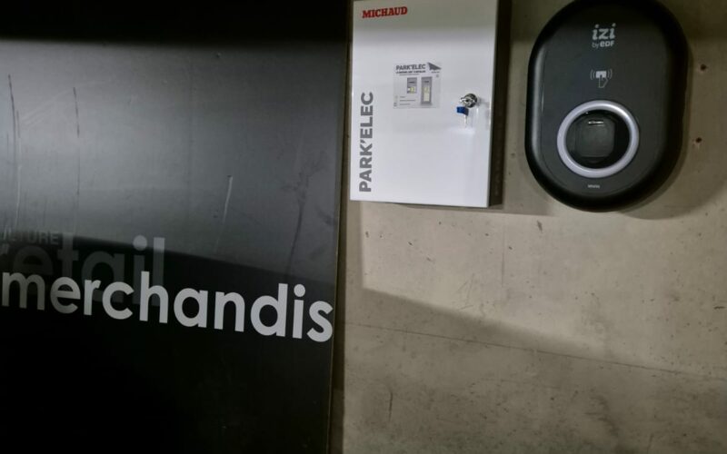 Les bornes électriques sont arrivées !